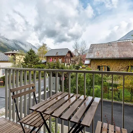 White Pearl Mountains * Chamonix