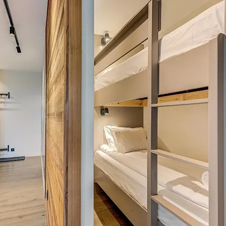 White Pearl Mountains Apartment
